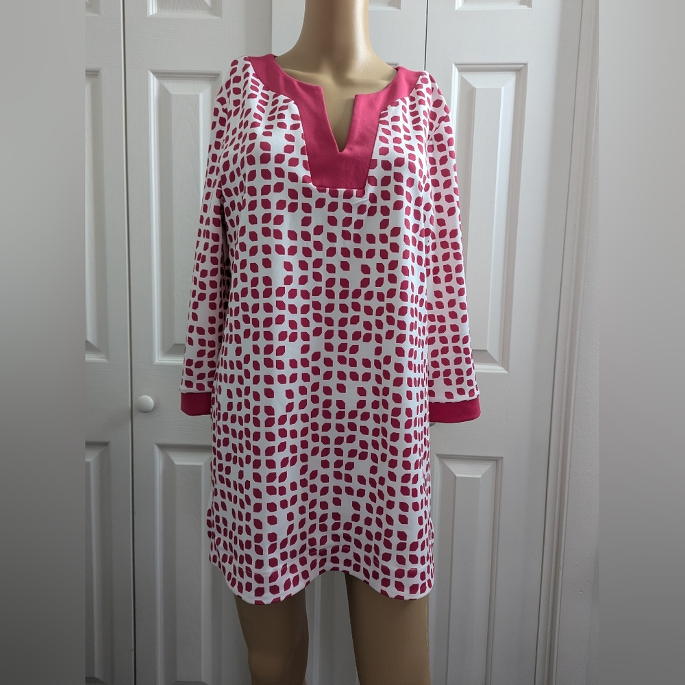 Anne Klein women's 3/4 sleeve split neck tunic top size M.